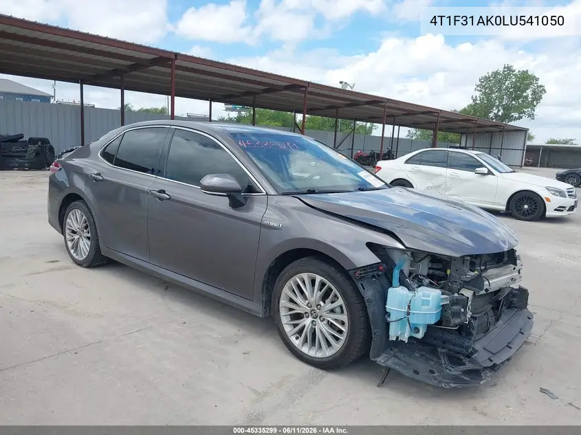 Toyota Camry (XV70)