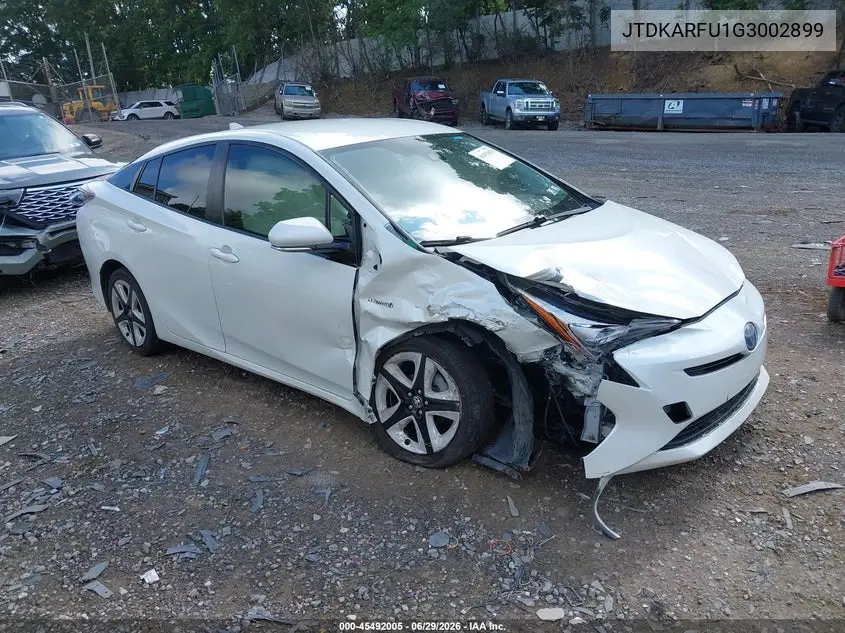 Toyota Prius (XW50)