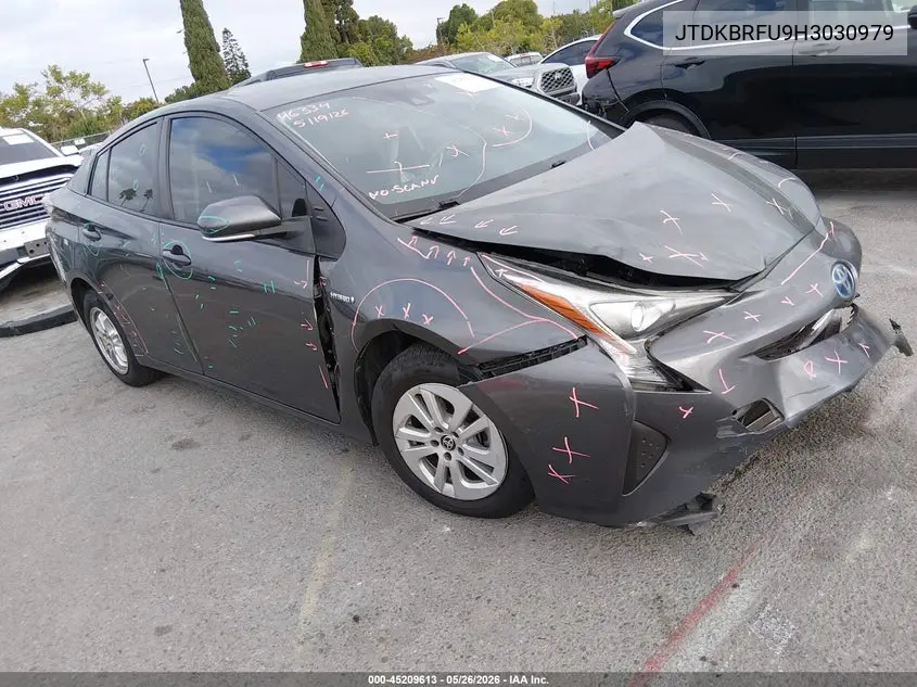 Toyota Prius (XW50)