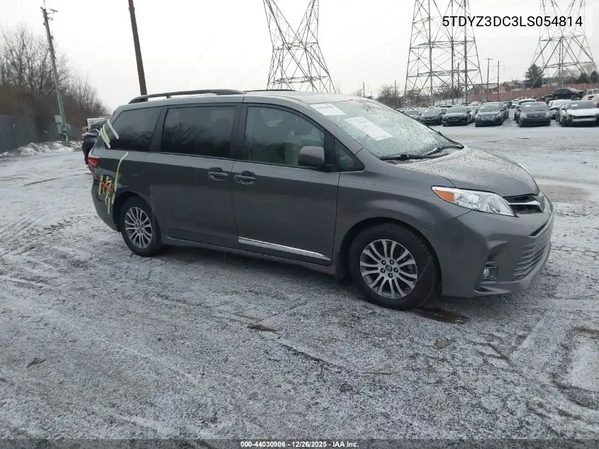 Toyota Sienna (III)